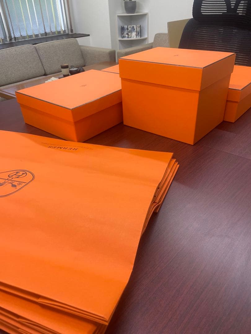 HERMES　エルメス　空箱　ボリード30一個，ピコダン18一個 他空箱二つ