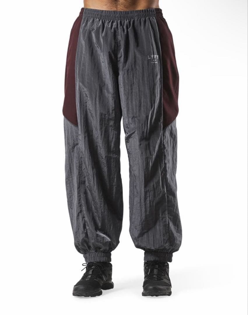 LYFT ナイロンジャケット・パンツセット グレー/バーガンディ