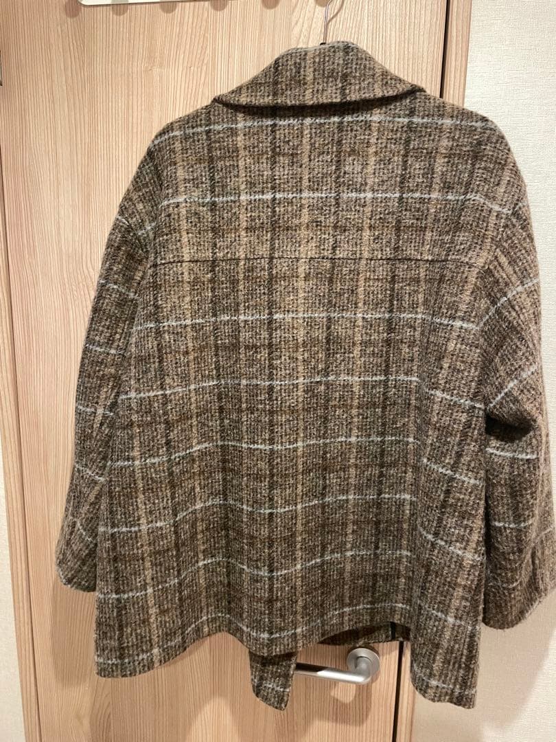 本日限定セール　SHIPS スライバーチェックショートPコート　38