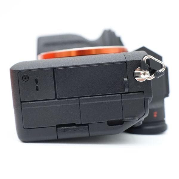 ショット数2,683！元箱付き(バーコード切り取り)■ほぼ新品■SONYα7IV