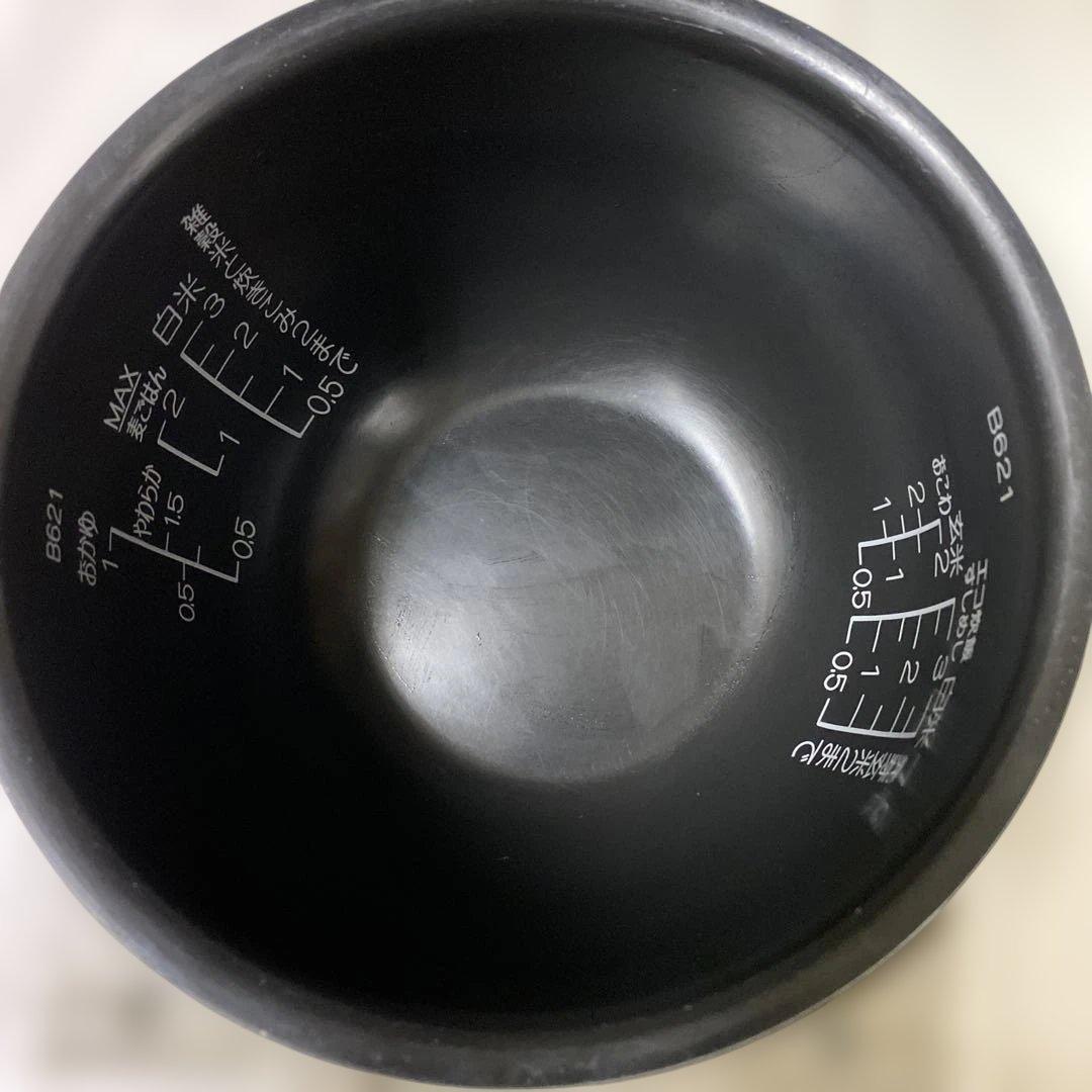 象印NP-RN05 炊飯器 3合炊き 2024年製