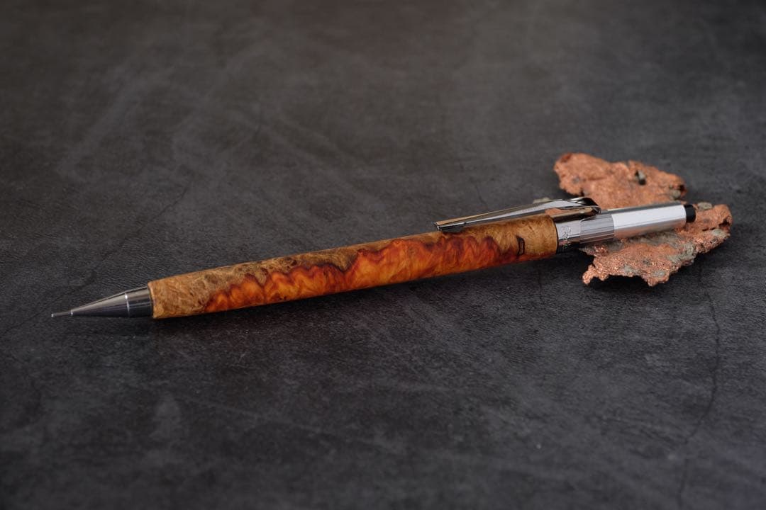 PG5木軸カスタム0216　高村杢工房 製図用シャープペンシル　花梨瘤　紅白