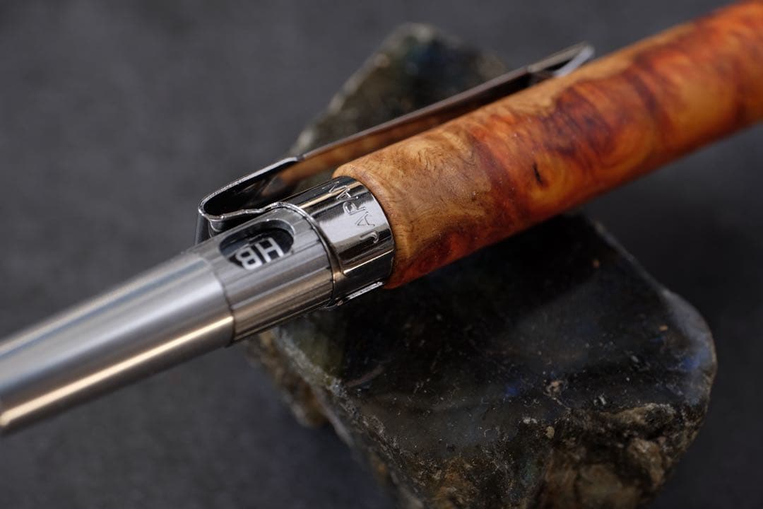 PG5木軸カスタム0216　高村杢工房 製図用シャープペンシル　花梨瘤　紅白