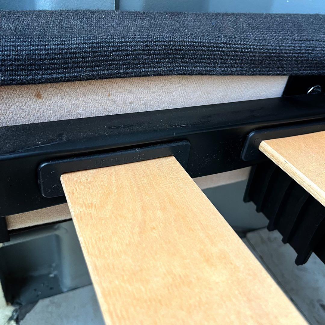 取付無料！B&Bイタリア MAXALTO APTA モダンクイーンベッドフレーム