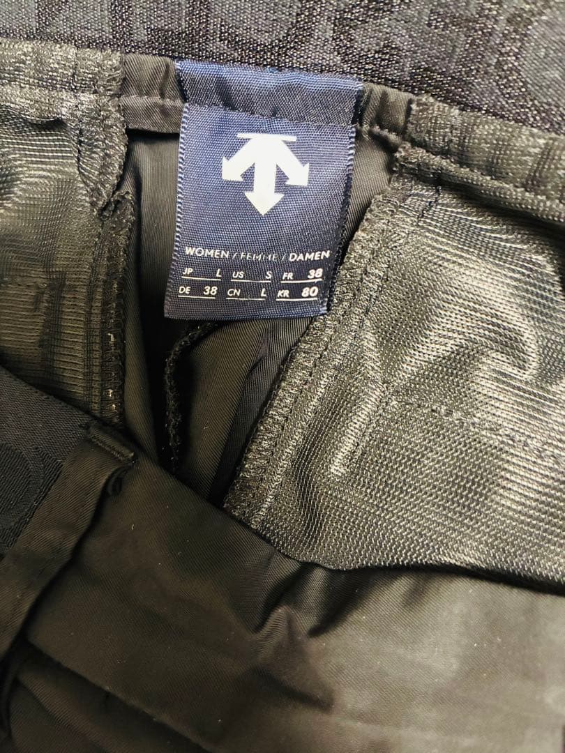 デサントゴルフウエストゴムショートパンツ