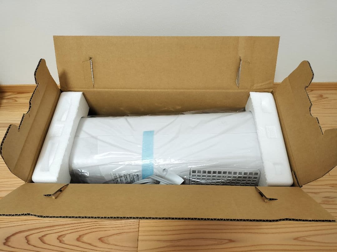 SHARP HX-SS1-W　セラミックファンヒーター 　2024年式