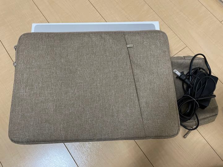 Surface Laptop 3 13.5インチ VGY-00018 ケース付き