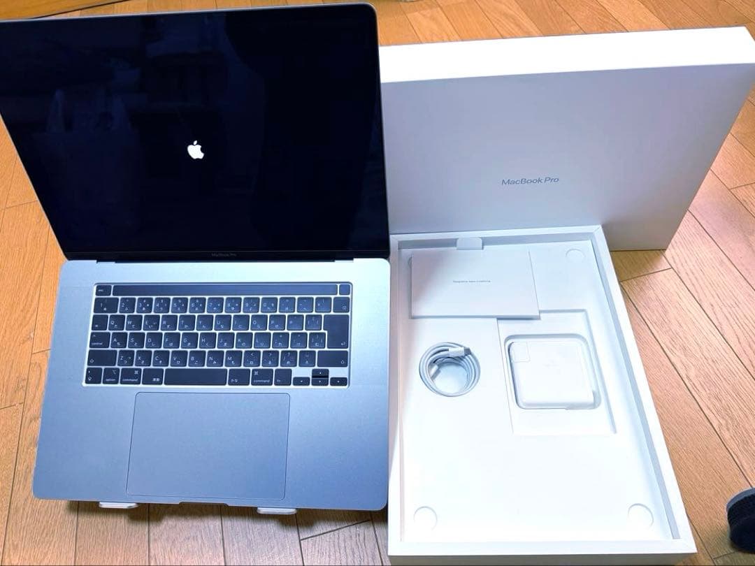 Apple MacBook Pro 16インチ 2019 512GB 16GB