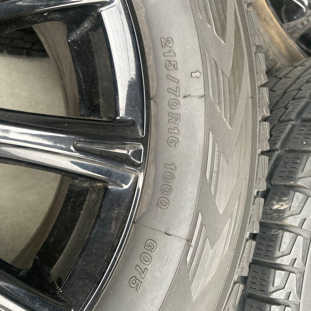 215/70/R16 ヨコハマ　 スタッドレスタイヤ4本 ホイール付き