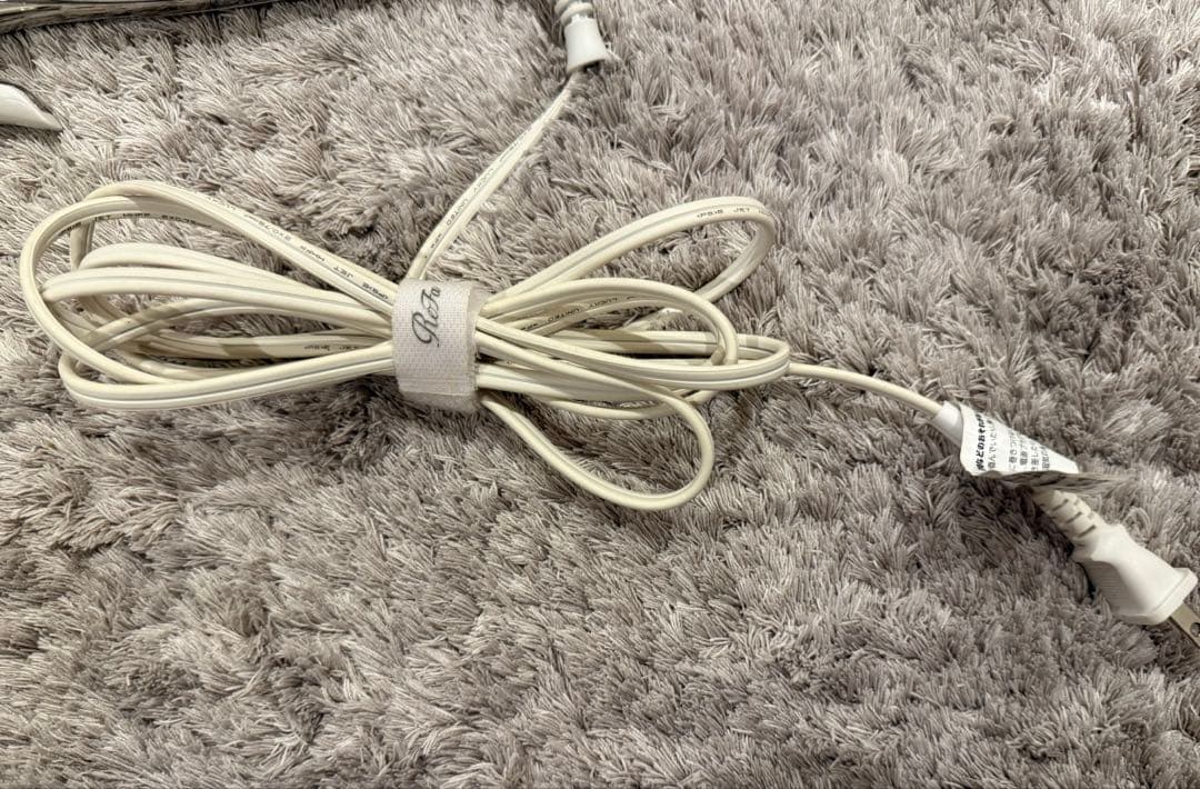 リファ ビューテック カール ヘア アイロン 32mm ホワイト　2022年製