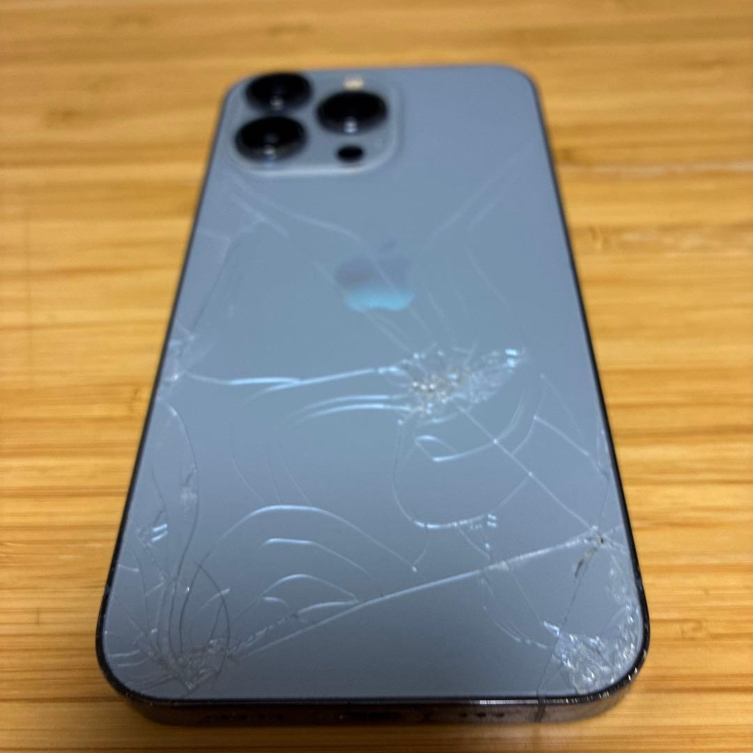 iPhone 13pro かなりのジャンク