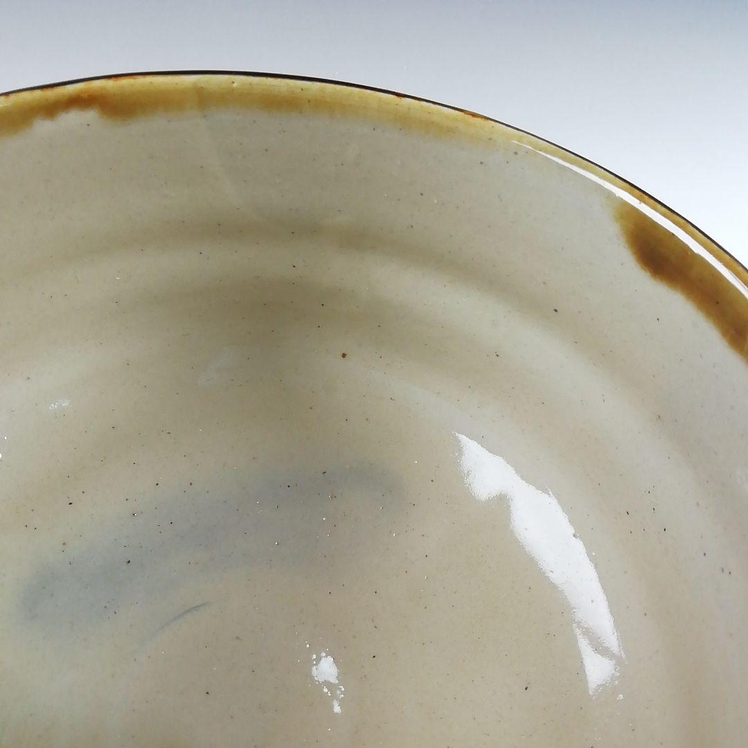 Ｔ２６　茶碗　『壷屋焼』『赤絵茶碗』『新垣勉』　共箱　抹茶碗　茶道具