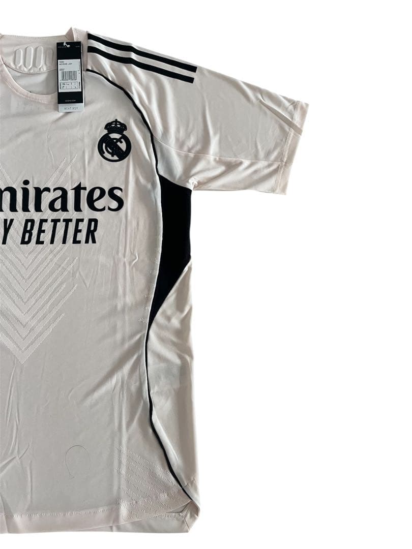 レアルマドリード　トレーニングウェア　Mサイズ