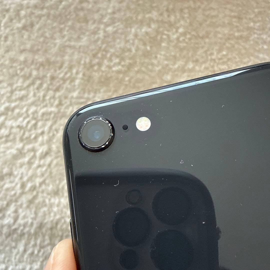 iPhone SE BLACK 64GB SIMなし