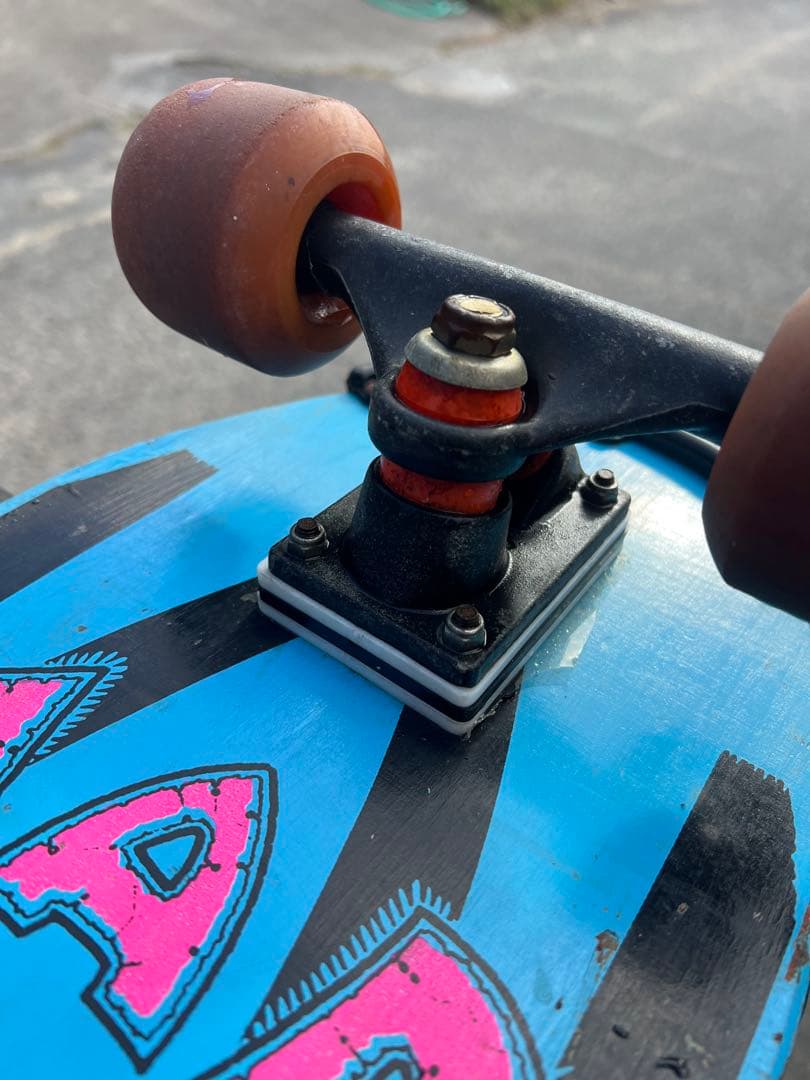 ヴィンテージ スケートボード MAD DOG