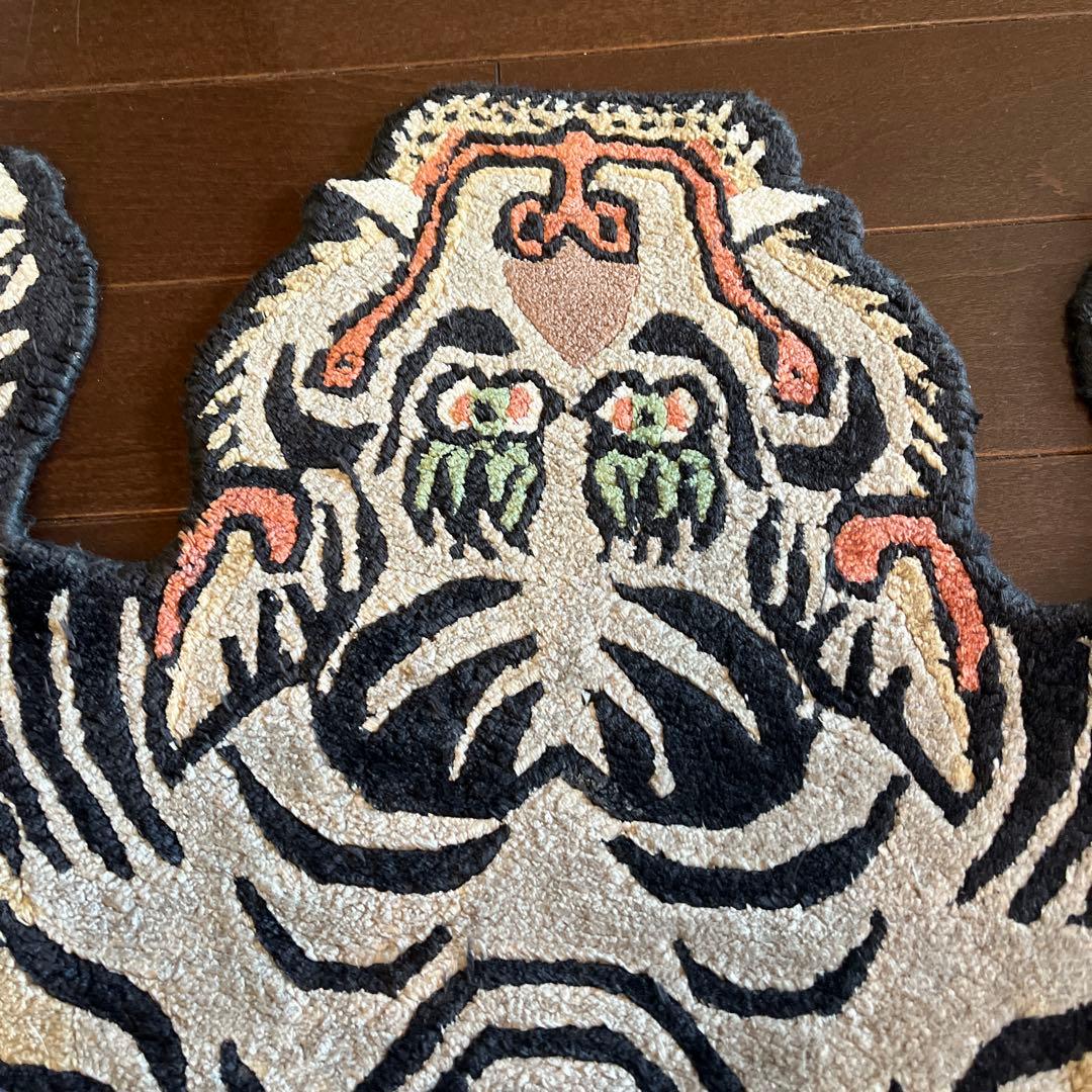 チベタンタイガー　ラグ　S