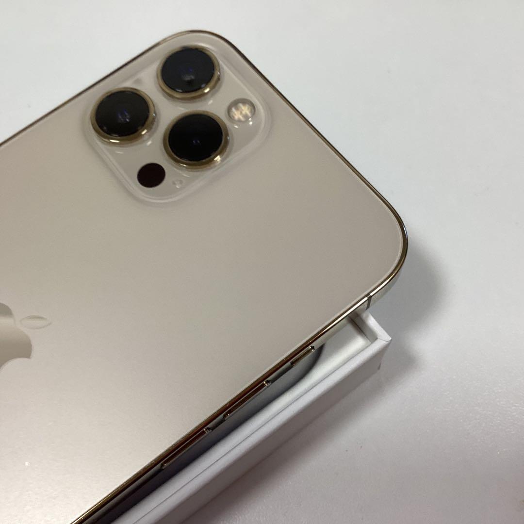 Apple iPhone 12 Pro maxゴールド