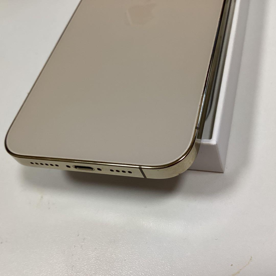 Apple iPhone 12 Pro maxゴールド