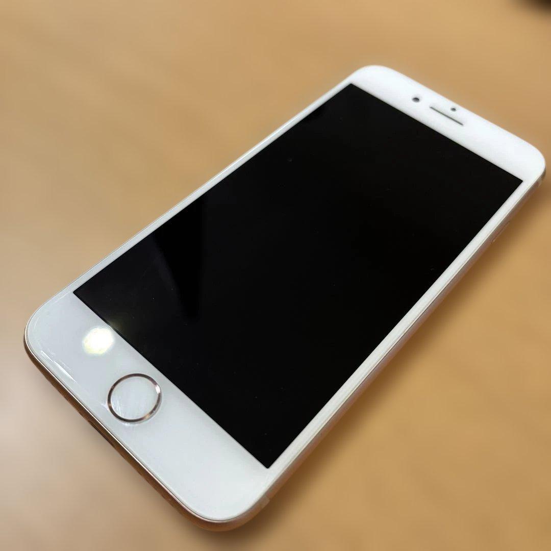 iPhone 8/GOLD/256GB/バッテリー83%