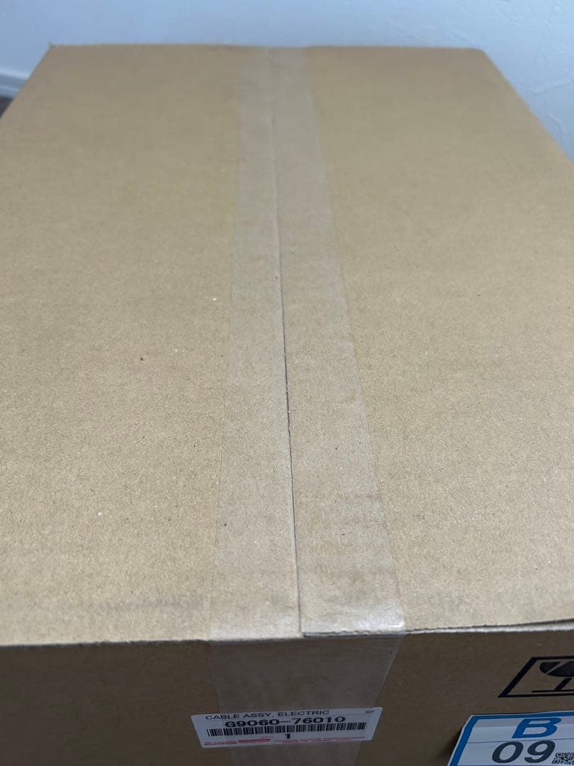 【新品】トヨタ PHV 純正 充電ケーブル ZVW52 200V