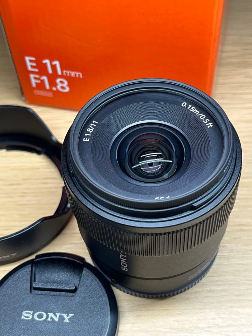 SONY E 11mm F1.8 レンズ