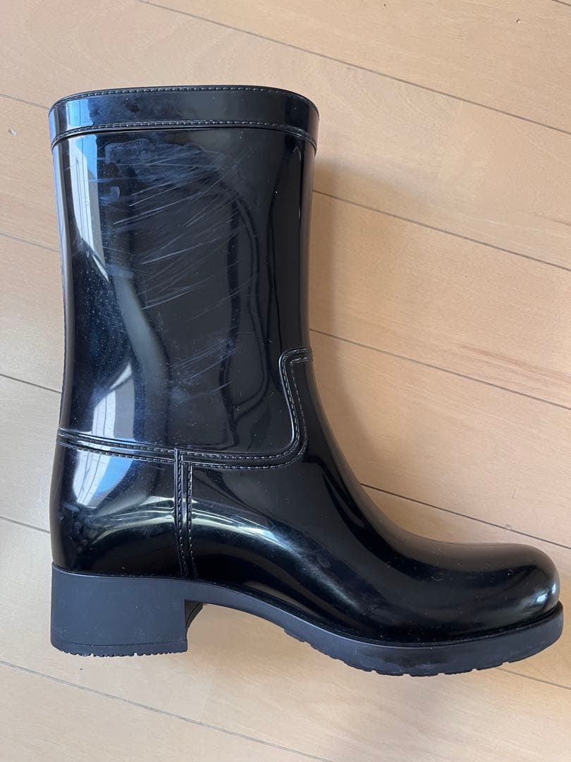 PRADA ブラック レインブーツ