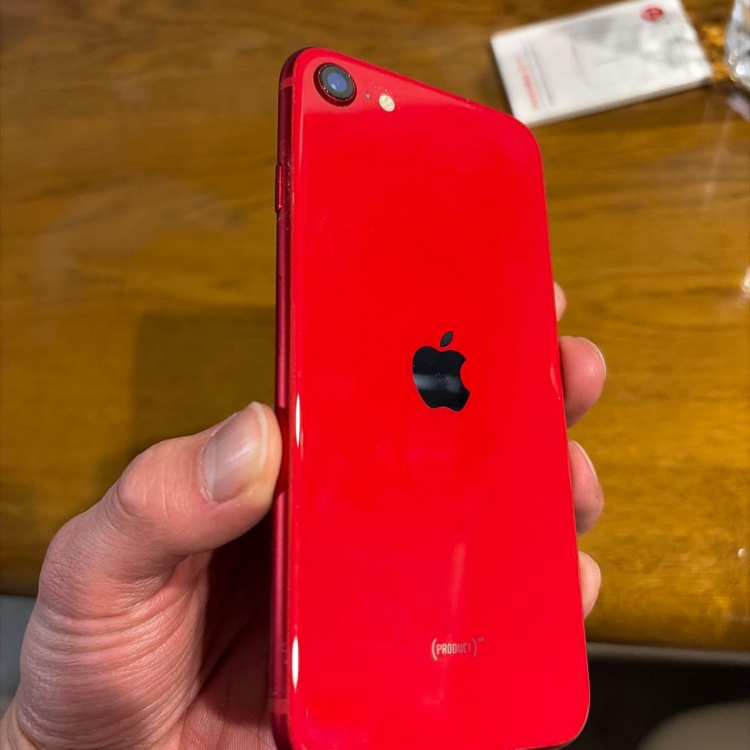 iPhone SE（第２世代）64GB