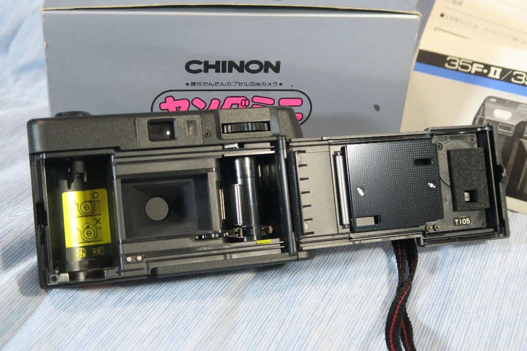 CHINON ヤングミニ　35F-Ⅱ・デート　新品