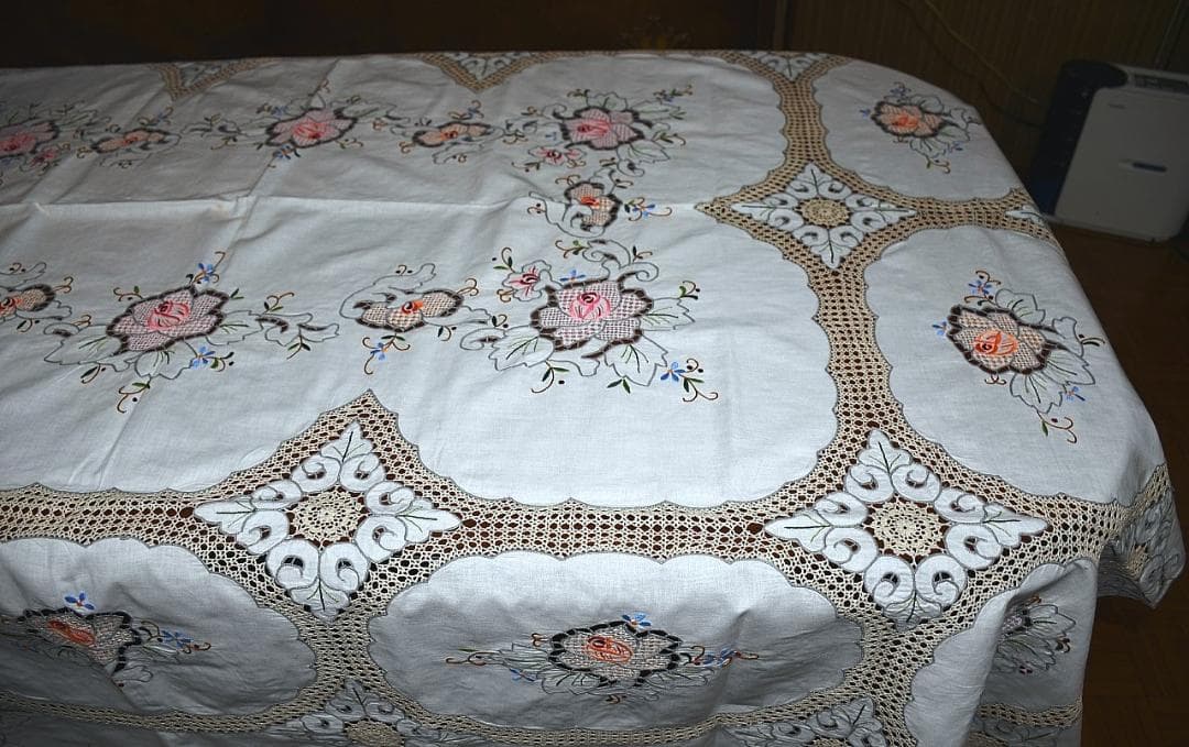 刺繍テーブルクロス ナフキンセット 送料込