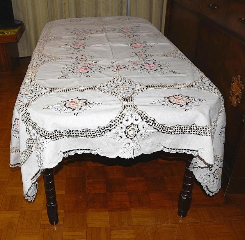 刺繍テーブルクロス ナフキンセット 送料込