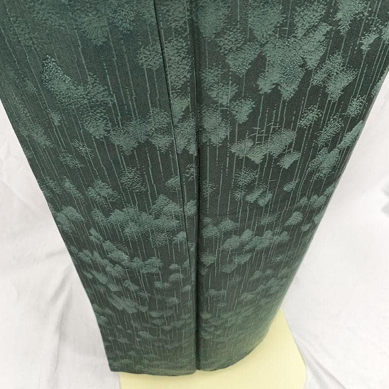 511mi77☆三松取扱い 色無地 地紋 木々 森林 深緑 黒緑☆美品