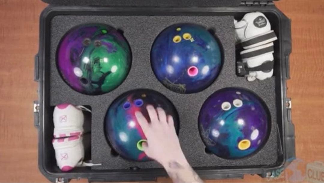 日本未入荷　ボウリング　キャリーケース　アメリカ輸入品