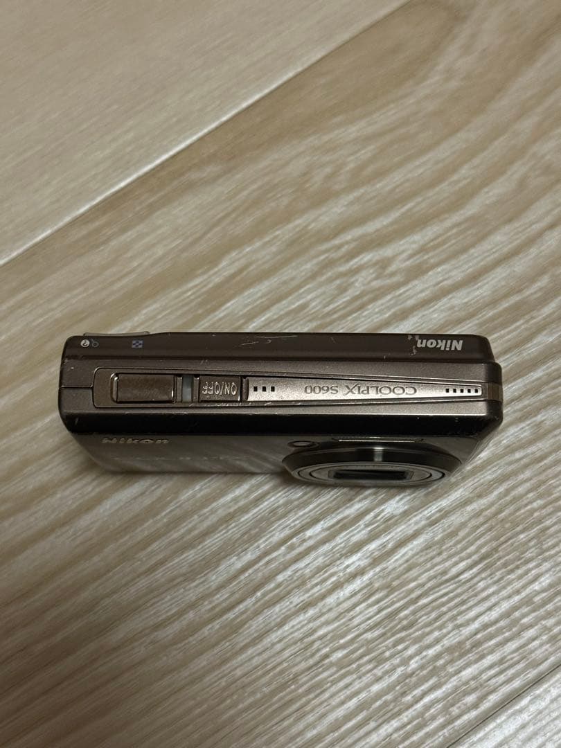 Nicon coolpix s600 動作確認済み バッテリー付き