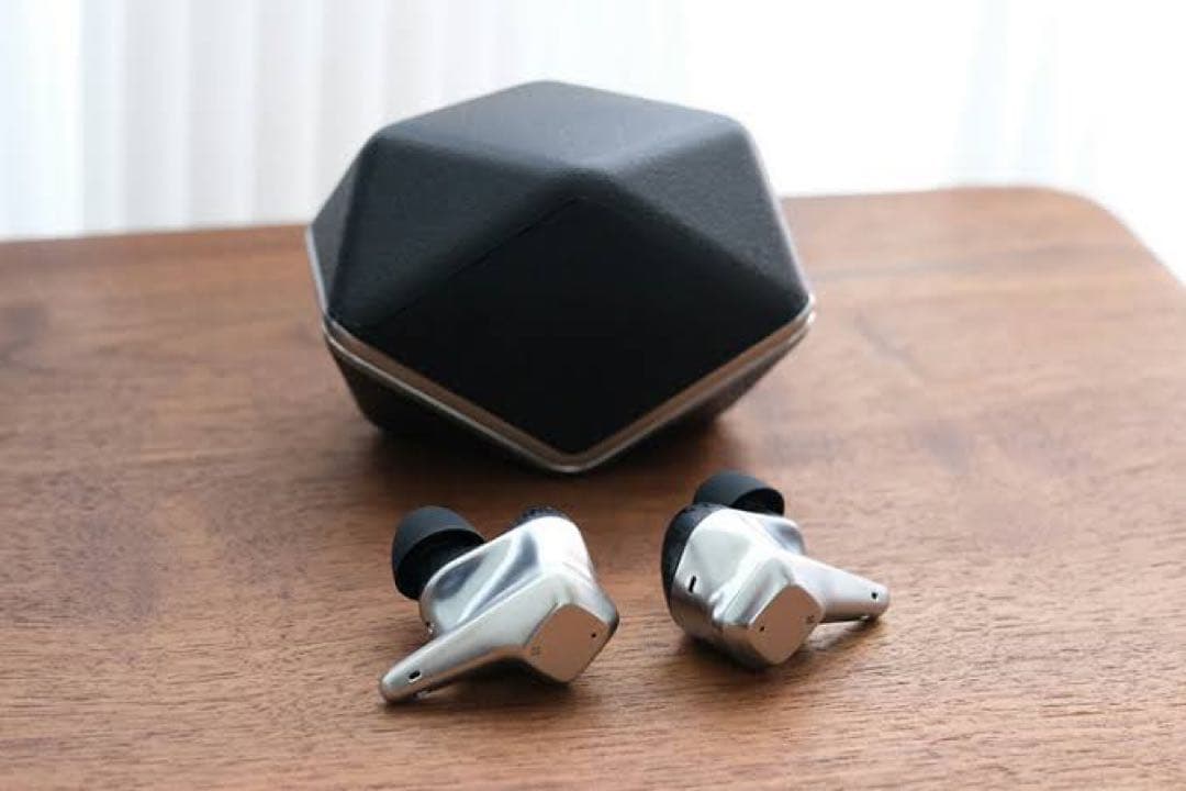 ほぼ新品HIFIMAN Swan Ear Wireless ワイヤレスイヤホン