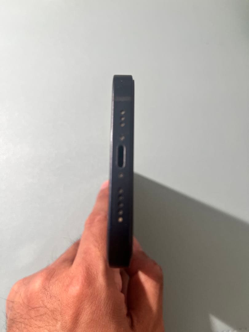 Apple iPhone 12 ブラック 64GB 本体 箱なし