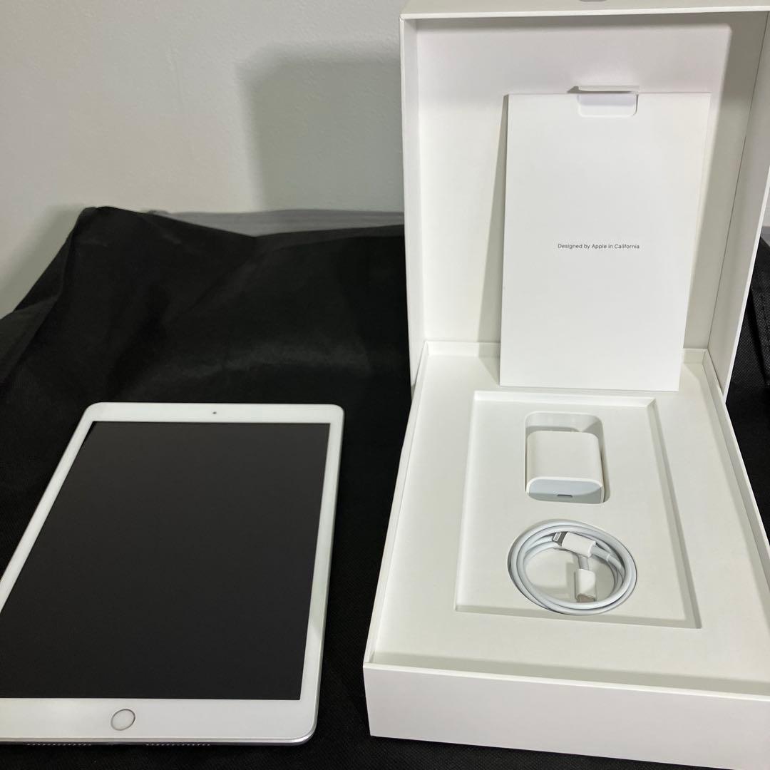 iPad 第8世代 128GB