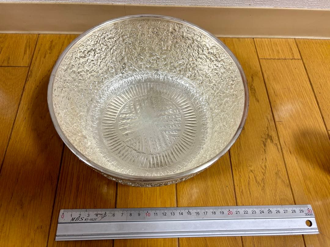 彫刻模様 食器　おひつ　大匙　コップ　セット