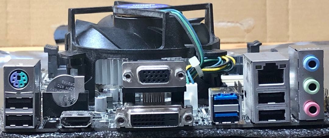 【Mini-ITX】ASUS H110I-PLUS + Core i7-6700