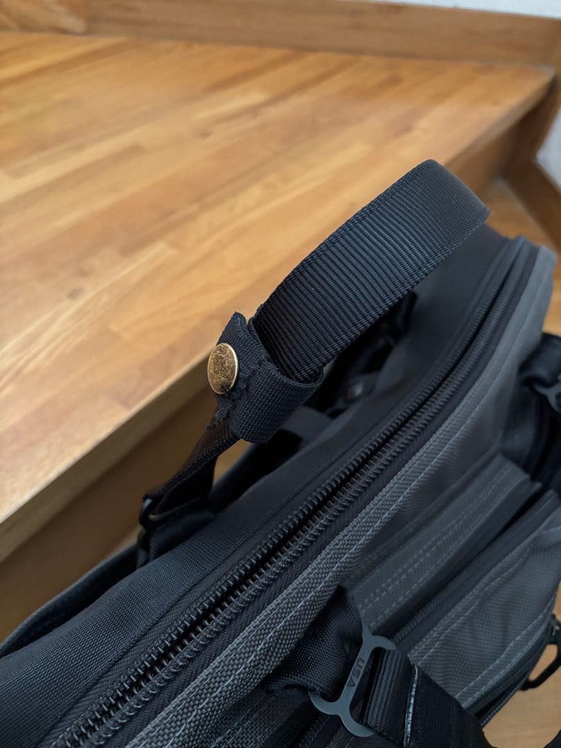 ブリーフィング A4 LINER 2WAY スティール