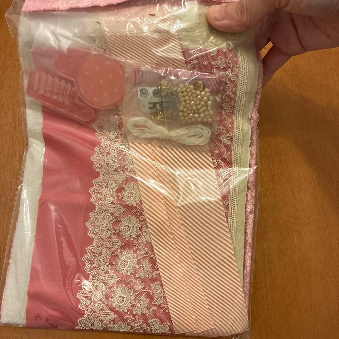 着せ替え人形ニーナの手作り服セット＆トランクケース