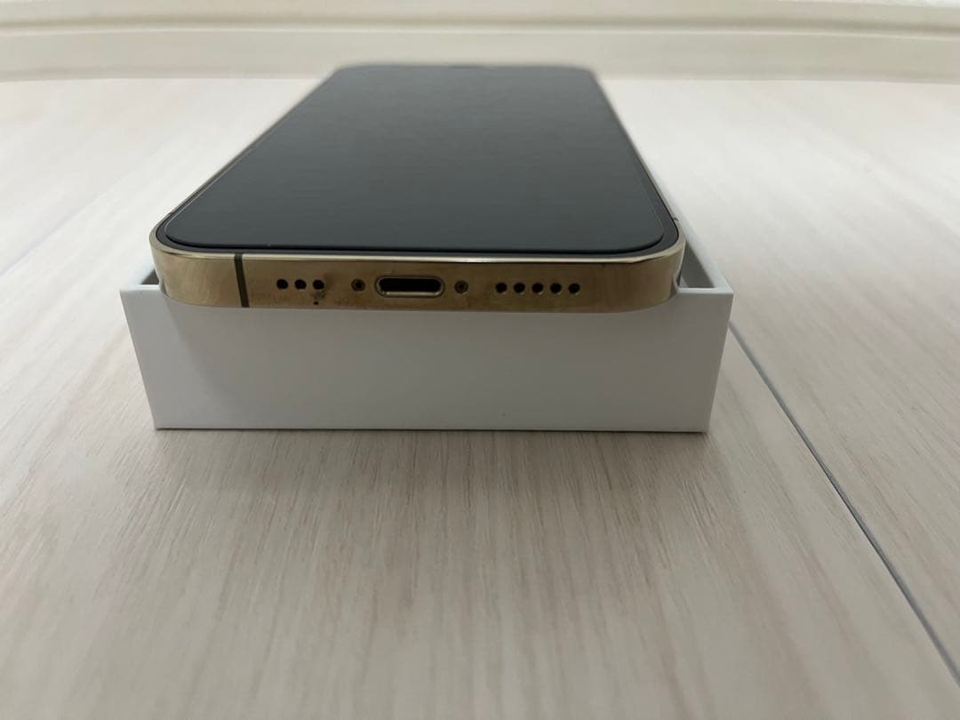値下げ　Apple iPhone 12 Pro ゴールド本体 256GB
