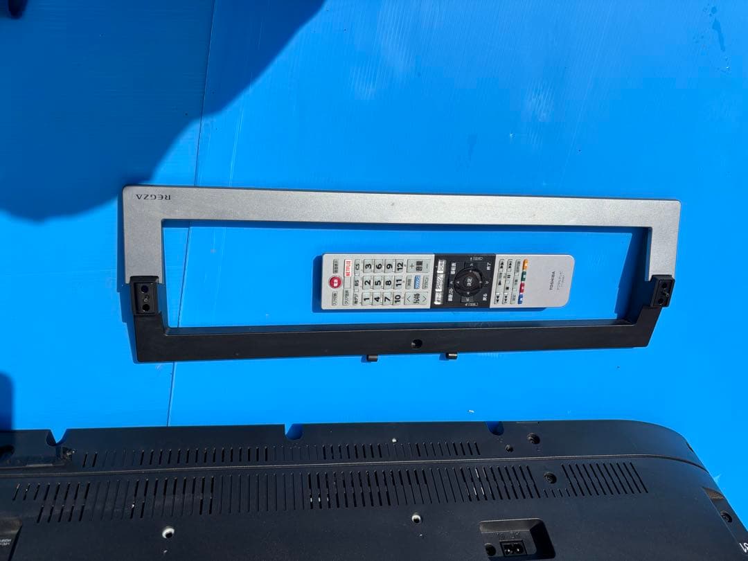 美品　東芝 40型 液晶テレビ2020年製 REGZA 40V31