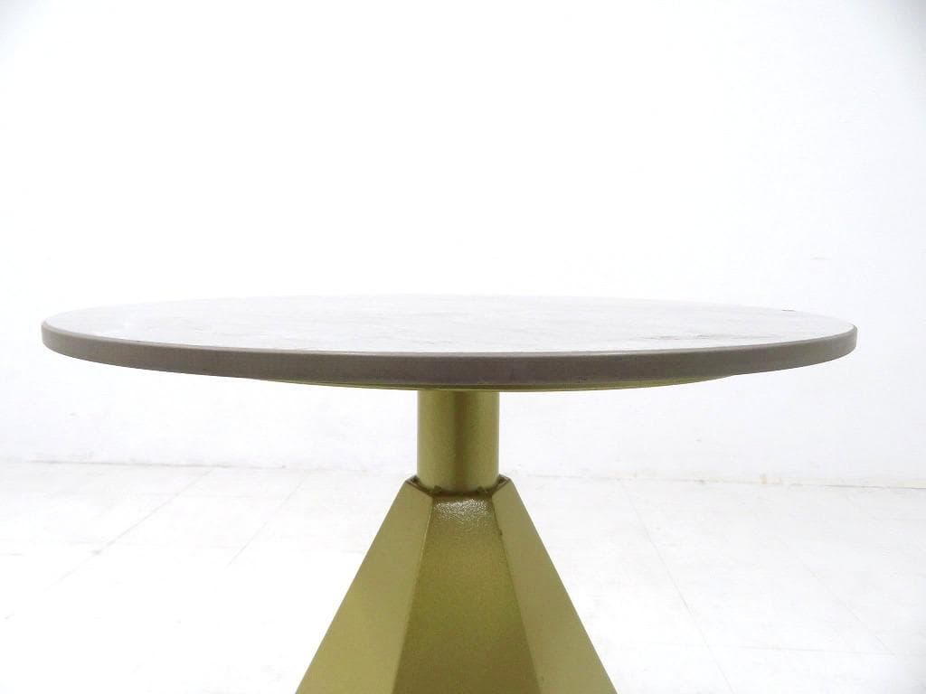 展示品　ホテルライク　セラミック　幾何学的　サイドテーブル　コーヒーテーブル