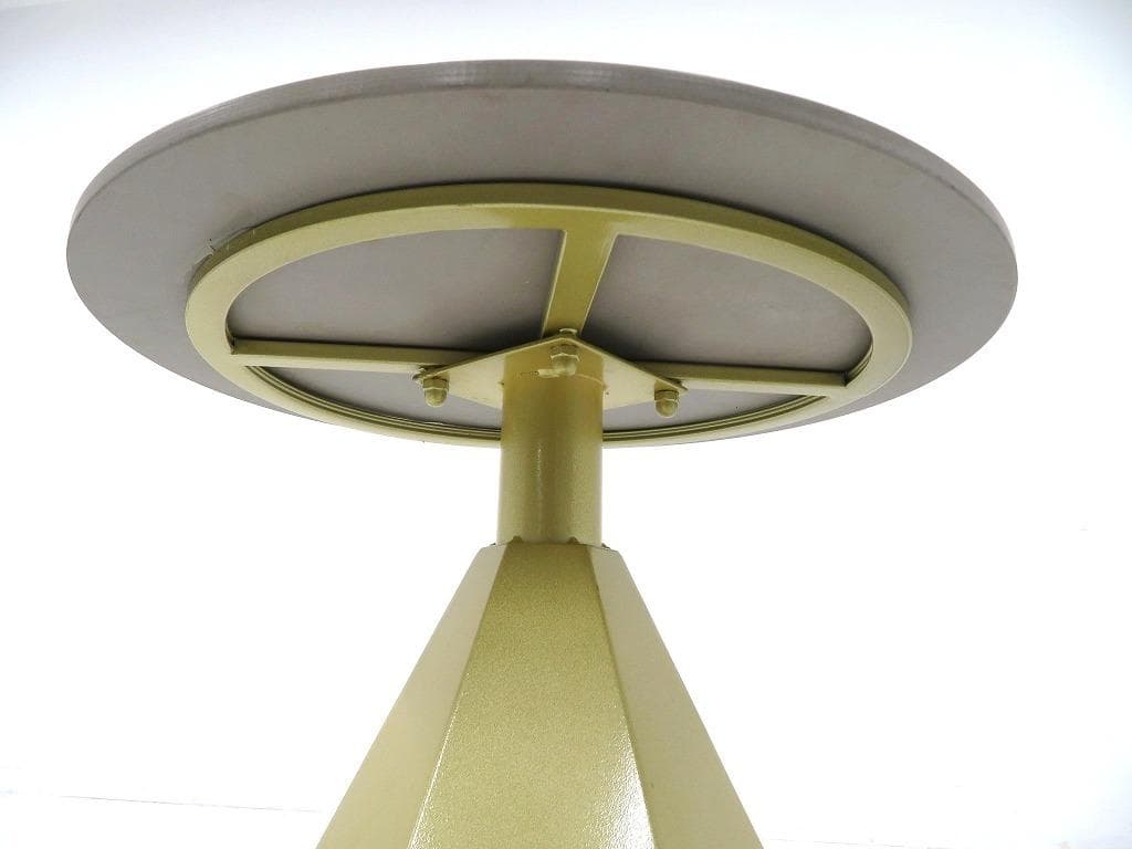 展示品　ホテルライク　セラミック　幾何学的　サイドテーブル　コーヒーテーブル