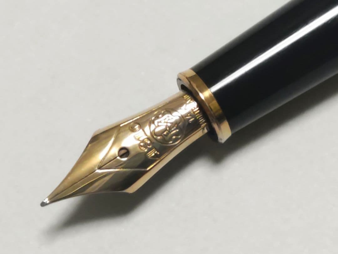 最終値下げ！＜おまけ2点付き＞モンブラン144ボルドーEFに中字Mと純正インク