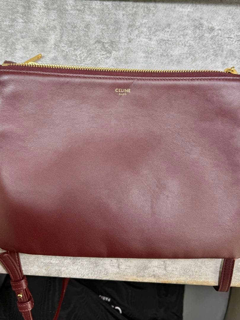 CELINE トリオラージ