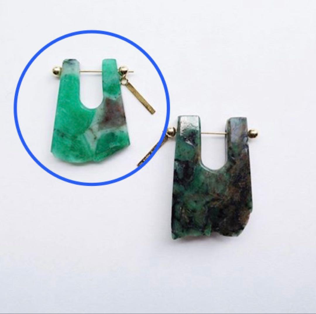 ころんたん　MONAKA モナカジュエリー エメラルド ロックピアス