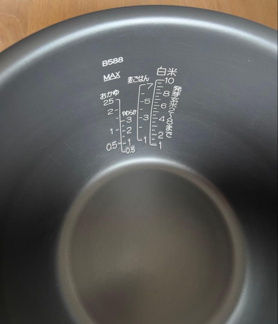 象印 NP-ZU18 炊飯器 10合ジャンク、釜のみ