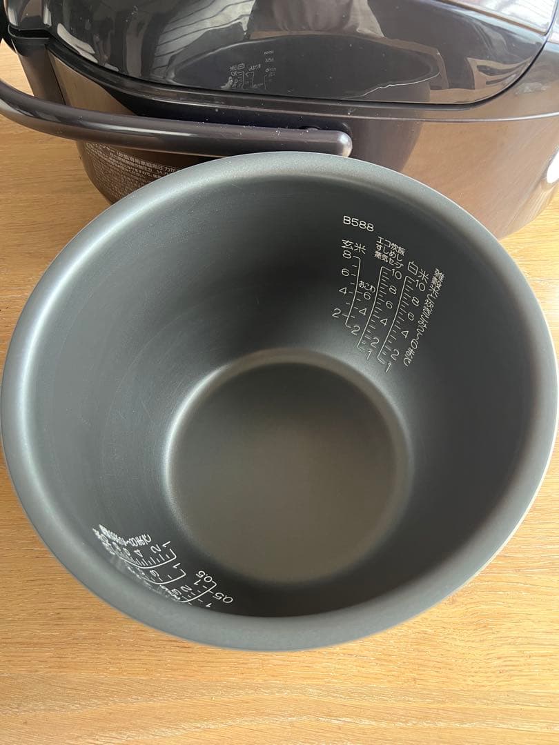 象印 NP-ZU18 炊飯器 10合ジャンク、釜のみ