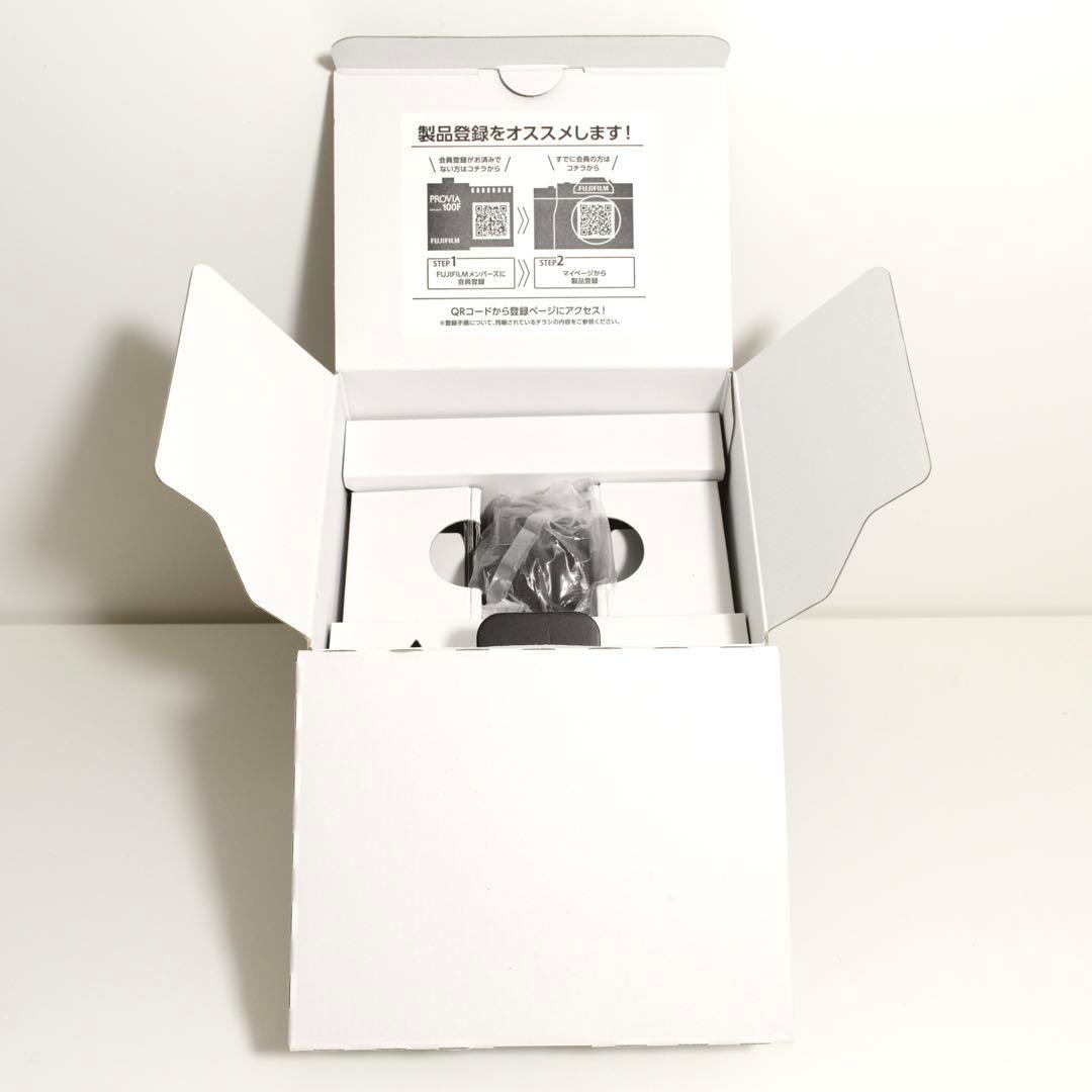 【美品】フジフイルム FUJIFILM XF 27mm F2.8 R WR